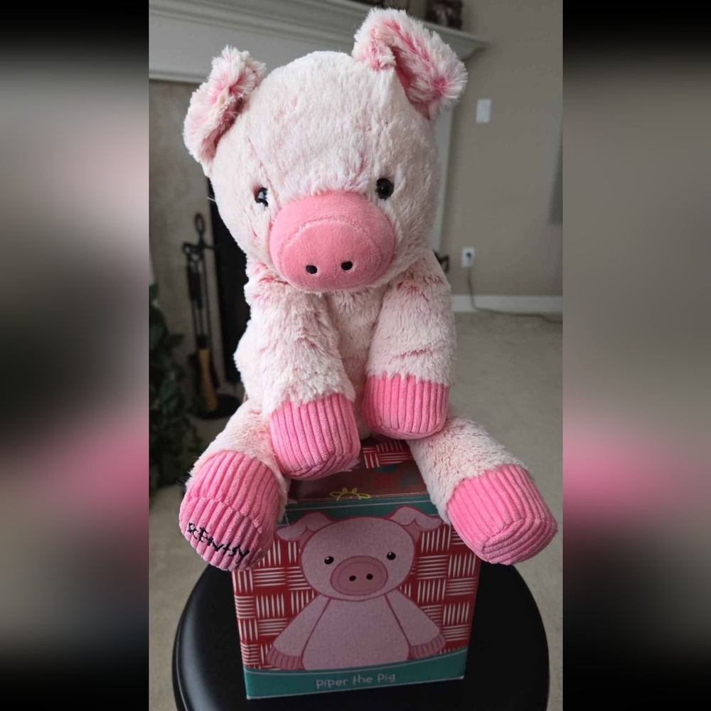 Adorable Pink Plush Pig Toy